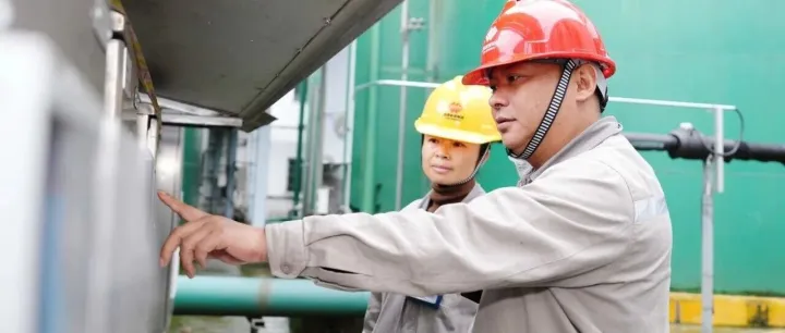 榜樣故事 | 福泉公司陳偉：沖鋒在“三條戰(zhàn)線”上的領(lǐng)跑者