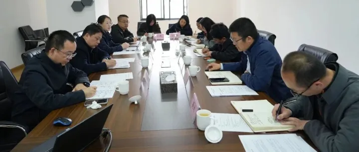 深化產(chǎn)學(xué)研融合 共筑綠色交通 公司與交通運(yùn)輸部公路科學(xué)研究院交流座談