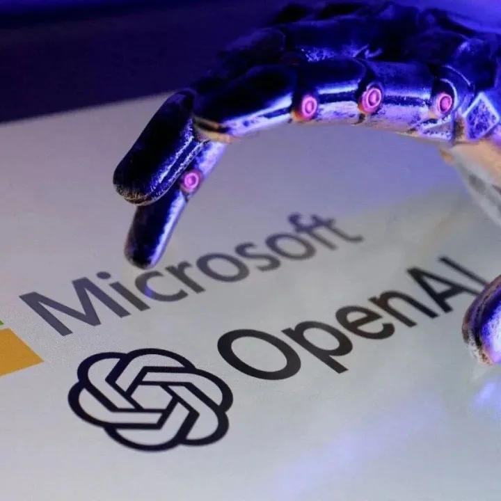 微軟Copilot重磅升級，首創(chuàng)多AI模型協(xié)作功能