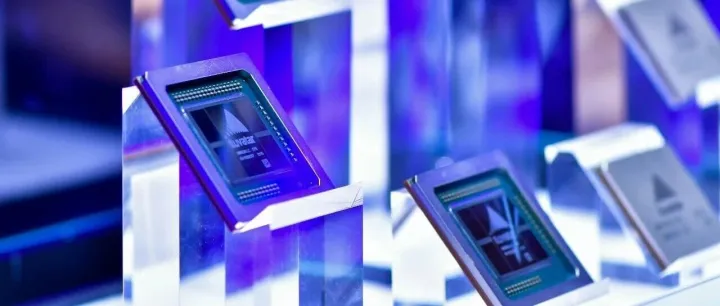 天數(shù)智芯2025年推理業(yè)務(wù)收入同比大增238%，領(lǐng)跑AI商業(yè)化核心賽道