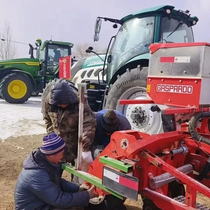 齊齊哈爾農(nóng)服全力開展農(nóng)機檢修工作