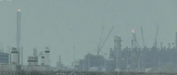 伊朗：部分船只通過(guò)霍爾木茲海峽！