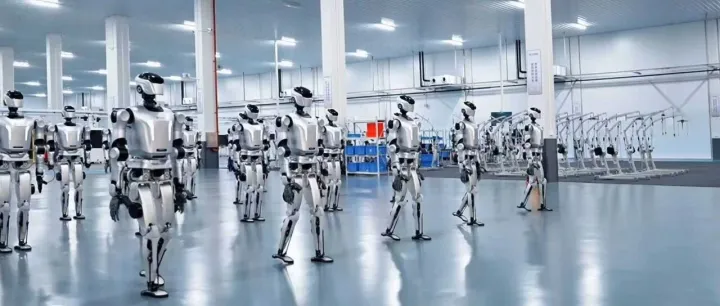 樂聚攜手東方精工建成國(guó)內(nèi)首條年產(chǎn)能萬臺(tái)級(jí)人形機(jī)器人產(chǎn)線