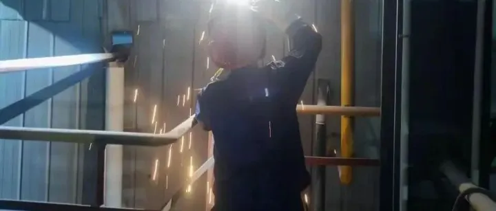 匠心守初心 篤行以致遠(yuǎn)——致敬雙一化工機(jī)修班組的堅(jiān)守者們