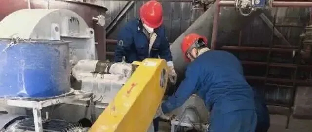 严寒中的坚守：精检细修为设备“零故障”过年保驾护航
