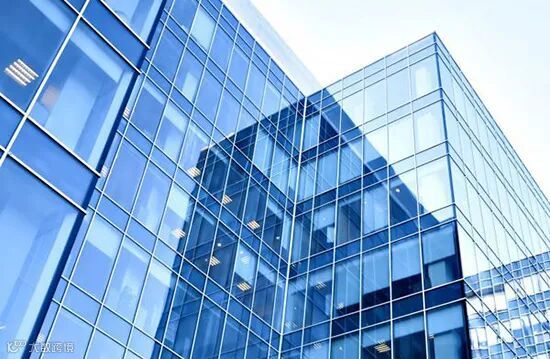 玻璃幕墙建筑的色彩更为丰富,一起来看看它的应用.jpg