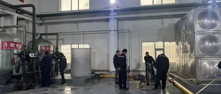 建设开发公司：坚守最后一班岗 筑牢供暖末期保障线