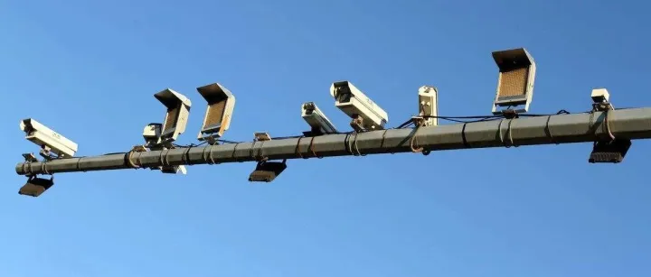 兴华西路、金怡南路、兴华中路等路段新增11处监控设备抓拍！