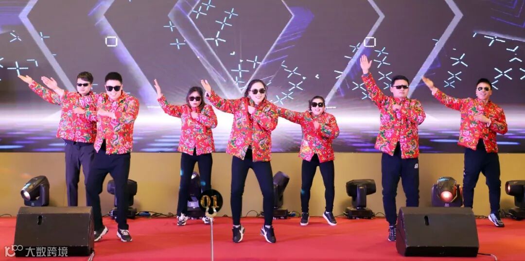 12 风云人物 钢铁 石化.jpg