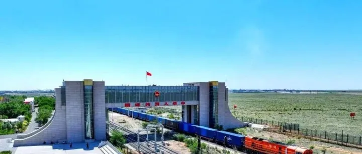 二連浩特鐵路口岸一季度通行中歐班列1145列 創(chuàng)歷史新高