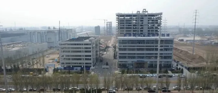 A19#楼荣耀封顶 | 配套先行，为企业发展暖心护航