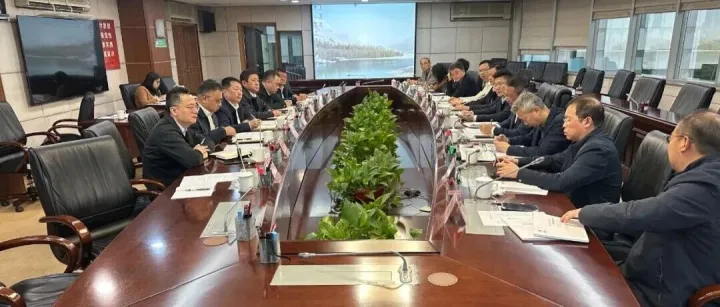 【要闻聚焦】 水电六局领导拜会广州市番禺区区长陈小华