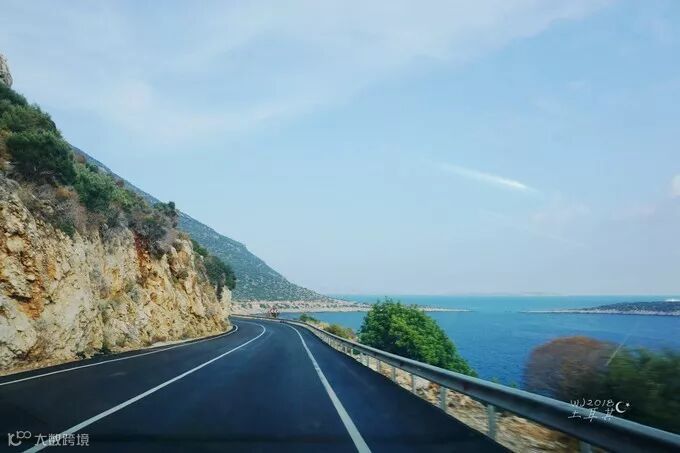 点击查看源网页