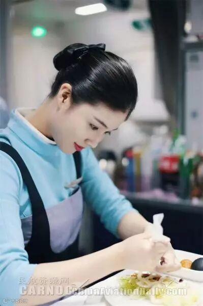这种Style的空姐表情,你绝对没看过!"