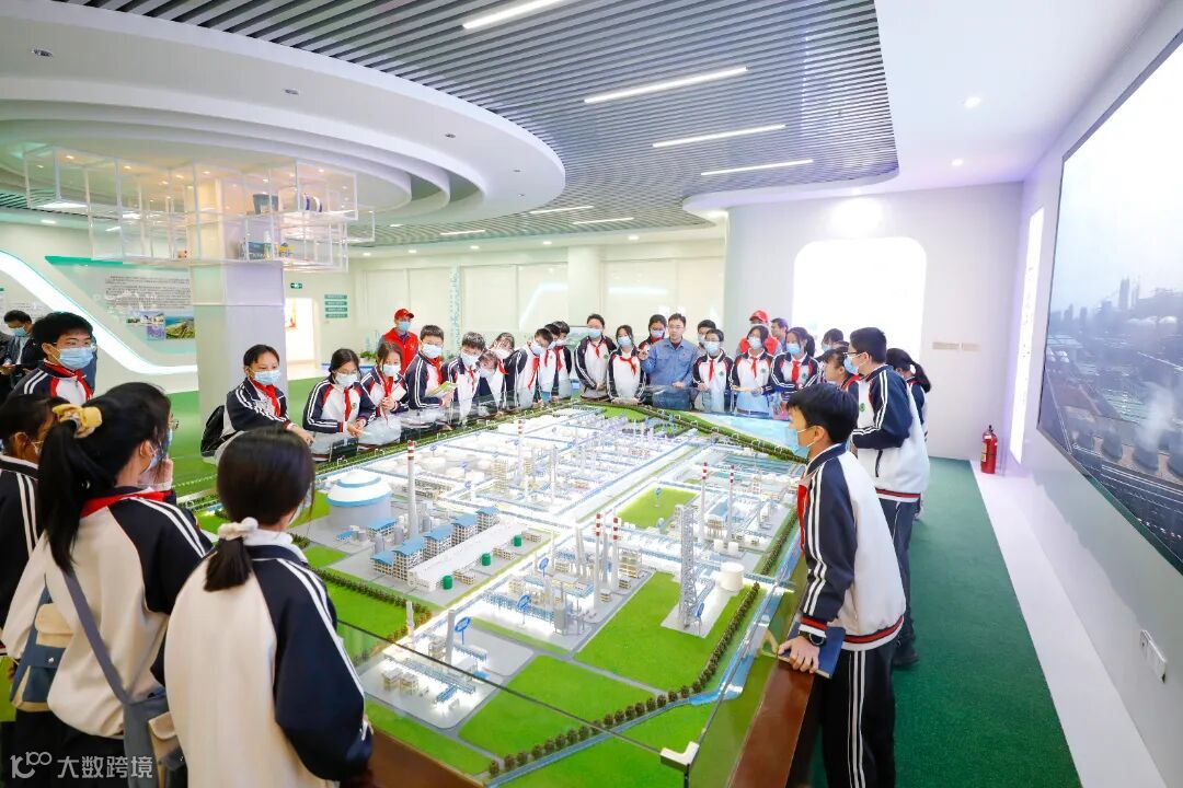 福海创公司+福海创公司组织开展“对话社会主义接班人 彰显新时代国企担当”主题活动+公司团委 (20).jpg