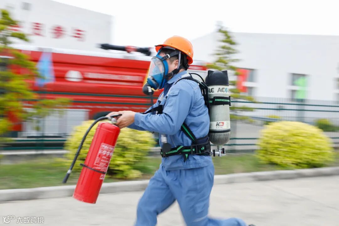 福海创+福建能源石化集团第三届职工技能竞赛消气防项目圆满举办+杨杰 (3).JPG