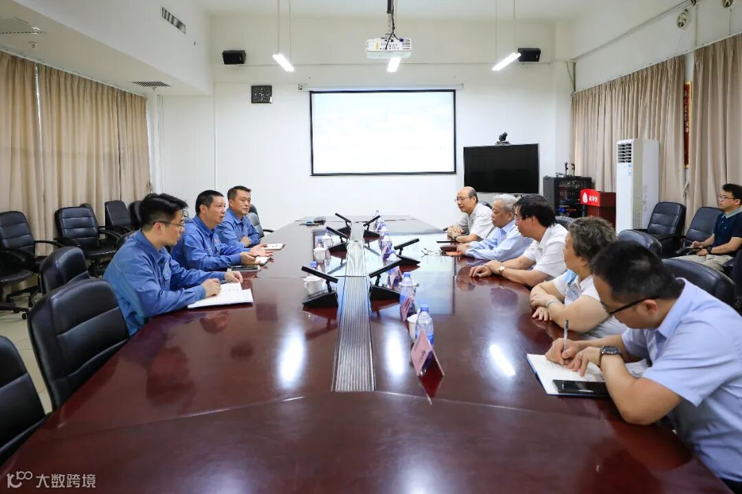 福海创+中国工程院院士王基铭一行到福海创公司考察调研+郑杰鹏 (2).jpg