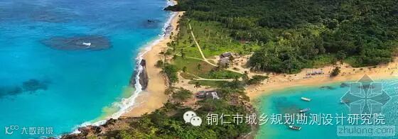 他们则依靠无人机抓拍绝美航拍图