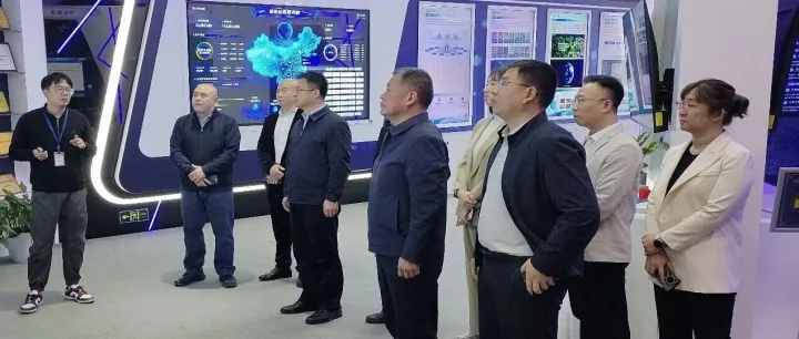 阿勒泰地委委員、市委書記湯杰一行蒞臨中科星圖考察調(diào)研