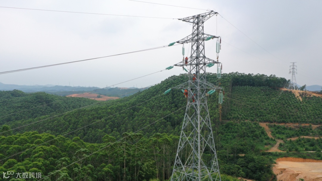 3.1鹤山工业城B区对110kV彩江甲乙线#6-#8塔迁改工程.jpg