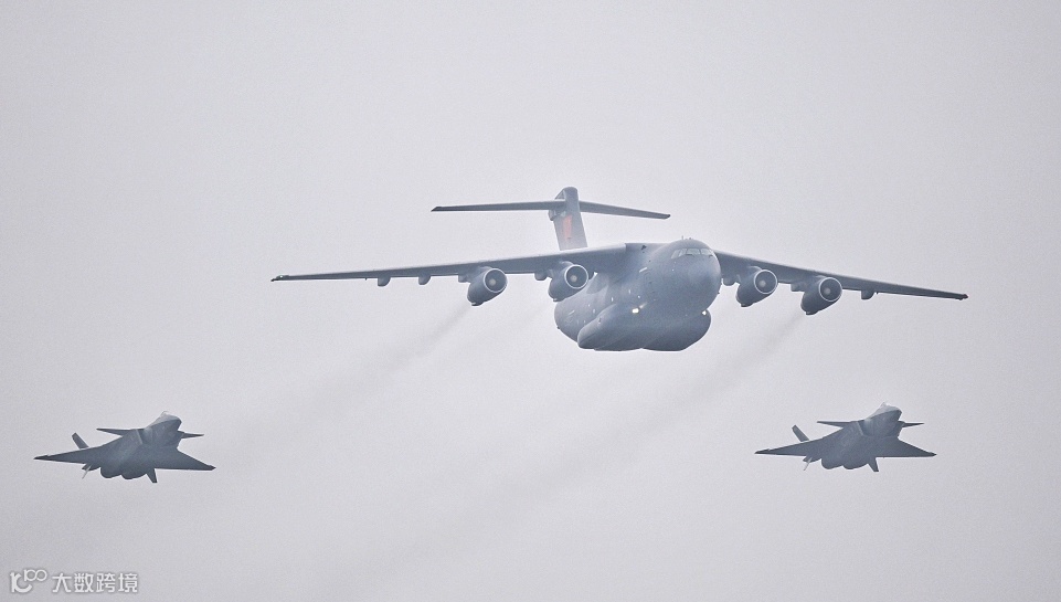 运20接迎志愿军先烈、歼20护航.png