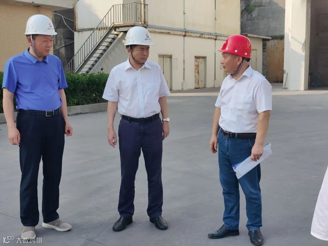 石狮热电——颜文蔚——集团党委副书记、总经理吴礼源到石狮热电公司调研指导.jpg