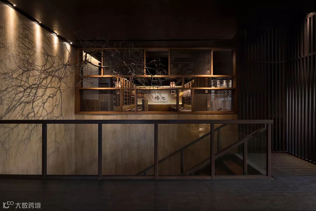 东方禅意的火锅店