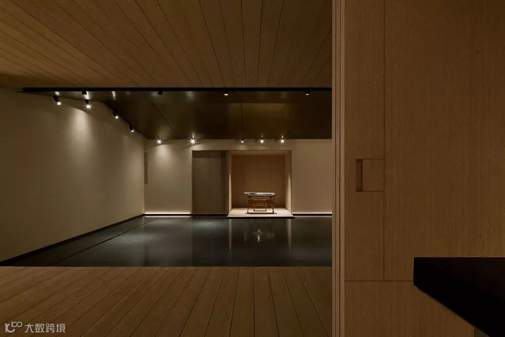 “水月镜天”茶室