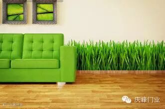 绿色墙壁适宜选择黄色地板