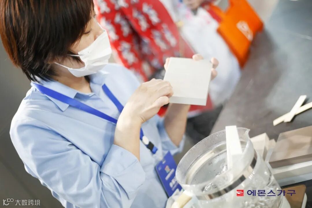 艺萌斯 含logo (26).jpg