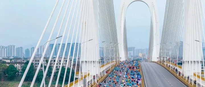 荷城奔跑，感谢有你——致2026贵港半马的每一个你