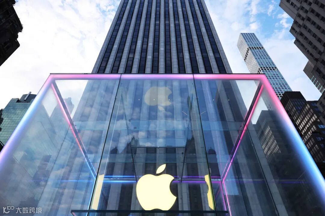 苹果开始在全国各地的商店销售新款 iPhone 16