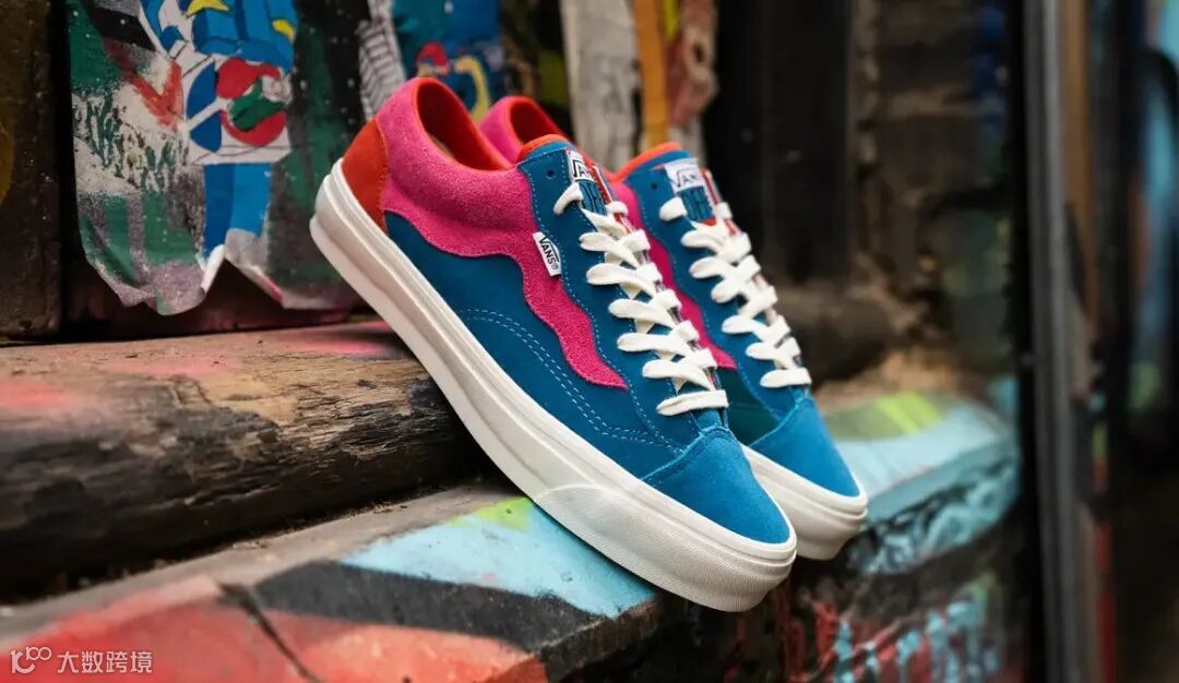 hq-16-9-parra-x-vans-otw-old-skool-36-multi-vn000y11hfc1-1_w1160_h672.jpg.jpg