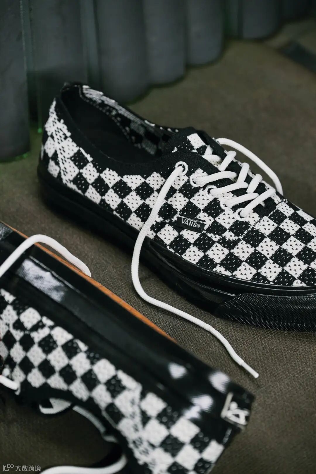 Vans 全球企劃「Off The Wall」正式登場：慶祝品牌 60 週年！Authentic 讓低調經典大聲發言！