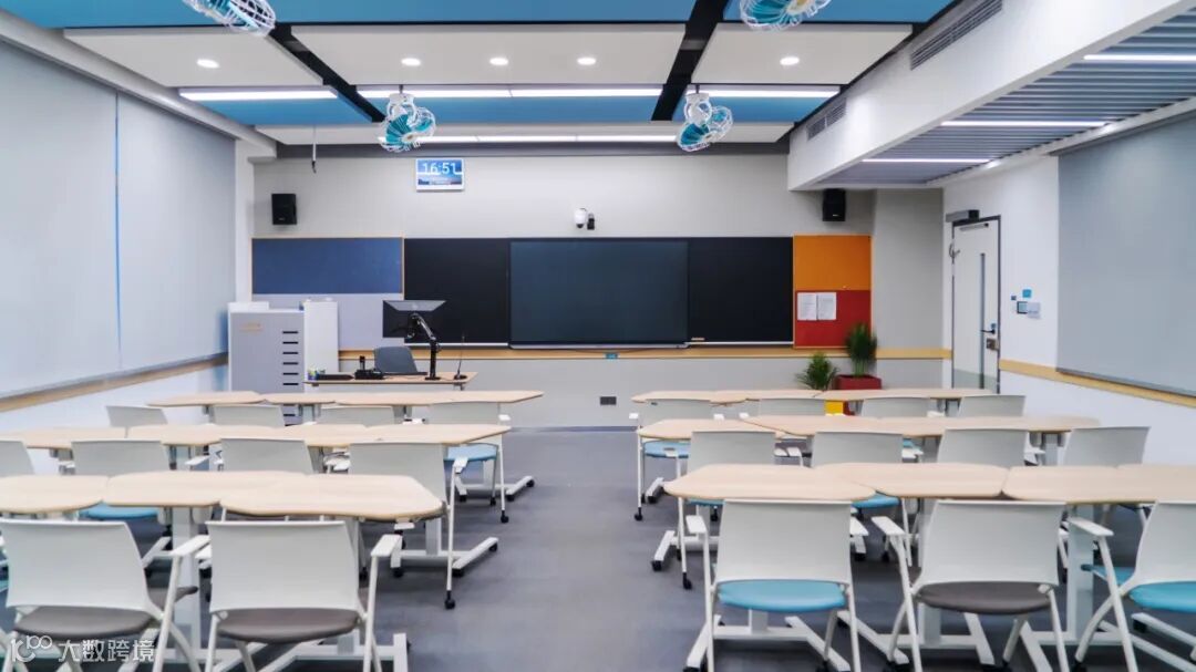 智慧教室.jpg