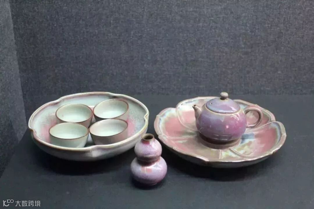 14荷塘月色 孔家钧窑1.JPG