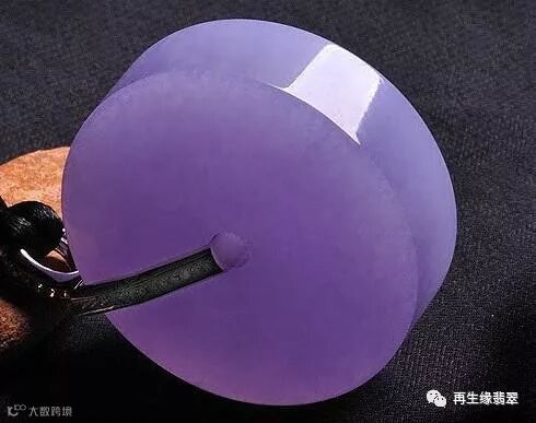 紫罗兰——翡翠中的春色