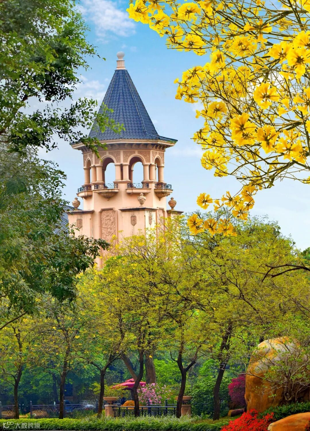 2. 园林:星河湾半岛-塔尖 - 副本.jpg