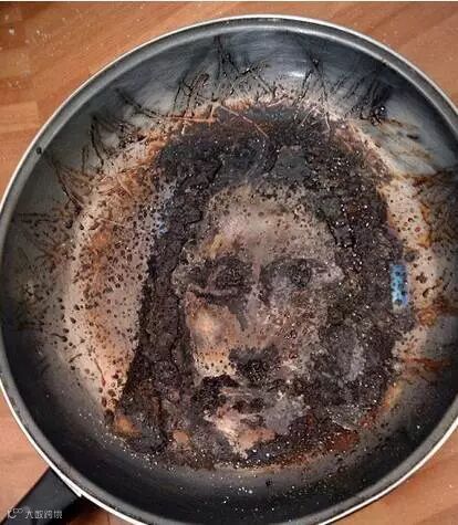 衣服皱了谁还熨啊,喷点这个,立即变平整!