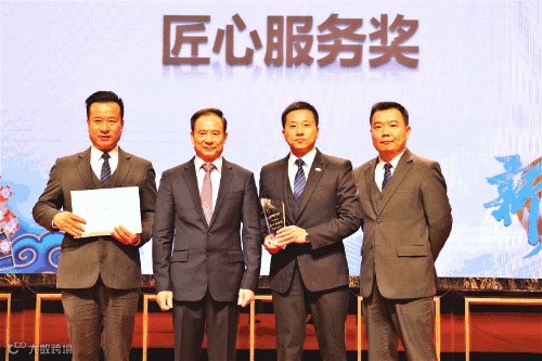 gif5新文件 (29).gif