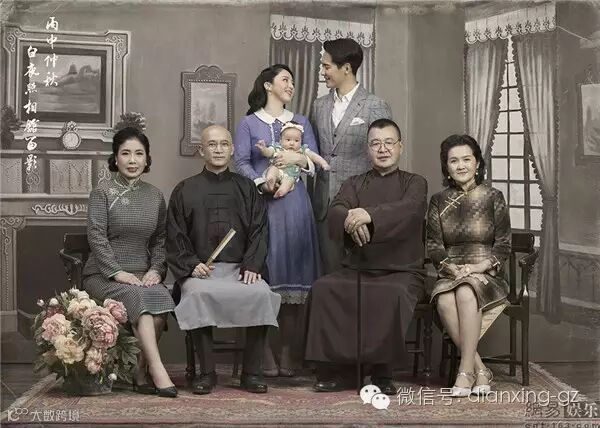 高云翔董璇曝国民风全家福 三世同堂其乐融融