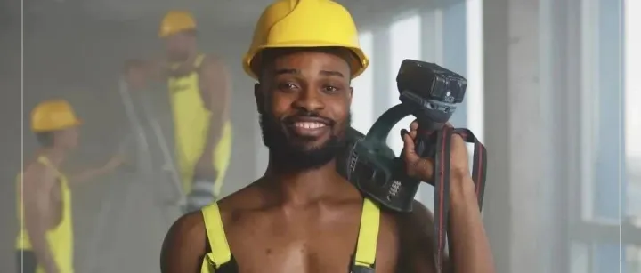 牛马行业，白人不愿意干，有的是人干