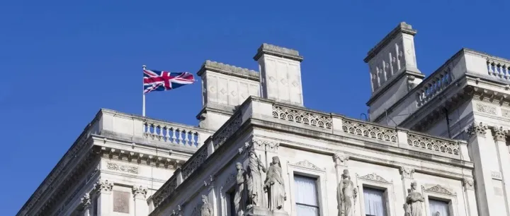 账做好了≠税报完了！英国公司两大合规陷阱别再搞混