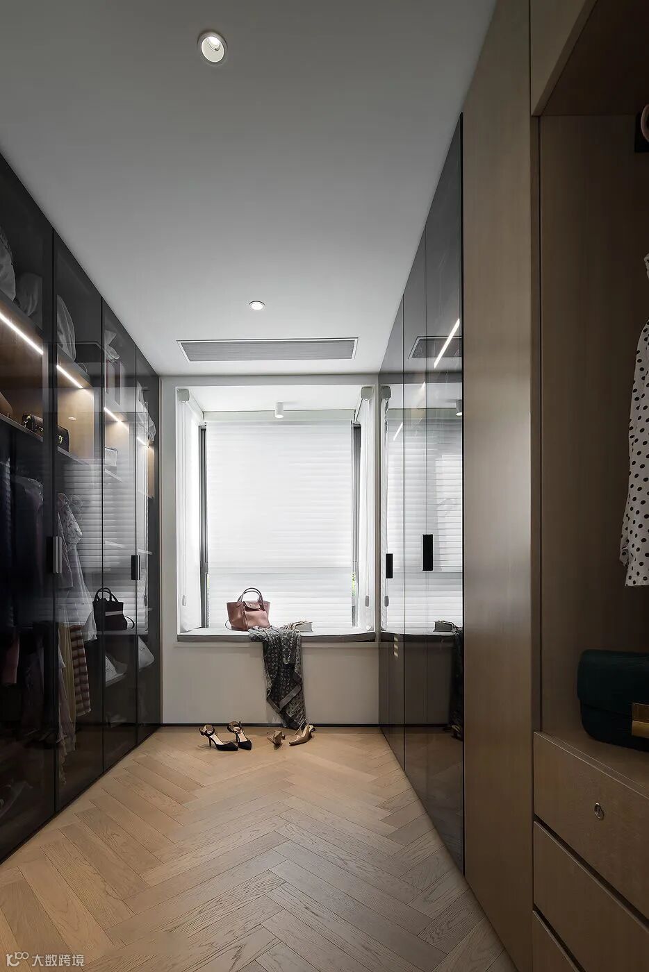 衣帽间.jpg