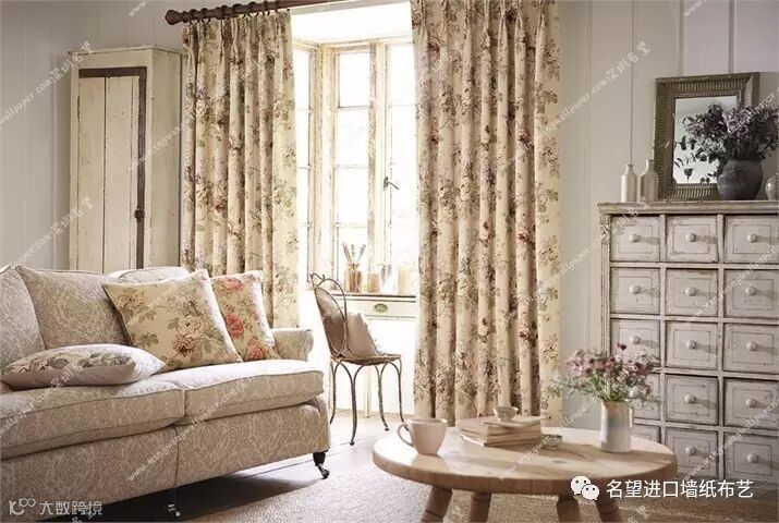 1. sanderson sorilla fabric living room main.jpg