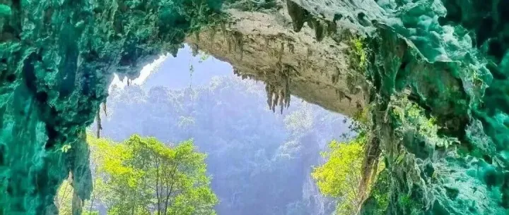 4.4-6出发成团 798元/人广州塔上车 汽车团【柳州<em>河池</em>3天】广西“仙本那”<em>河池</em>三门海，九顿溢流天窗 梧州骑楼城，柳州夜景美食