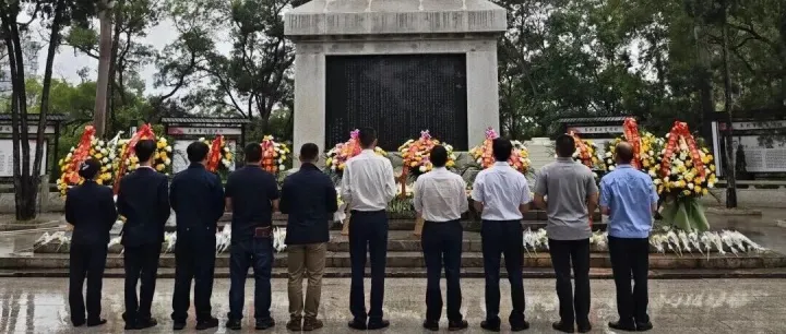 清明寄哀思，薪火永相传