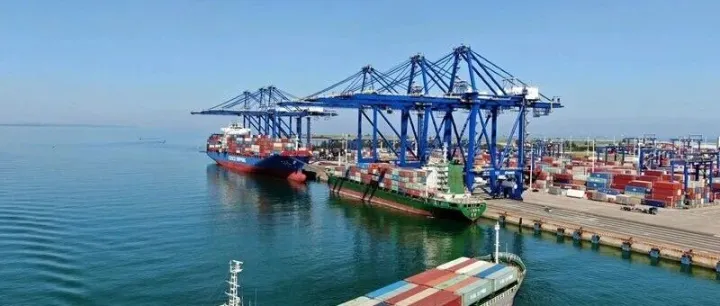 外贸集装箱暴涨13.7%！集装箱往哪流，货代就该往哪跑