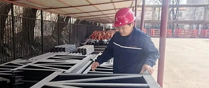 铁路货运装备公司新型25米钢轨转向架迈入现场试验阶段