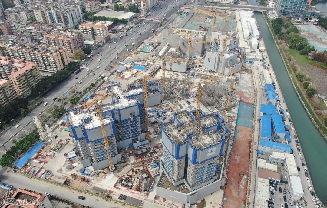 1.项目施工现场 (1).jpg